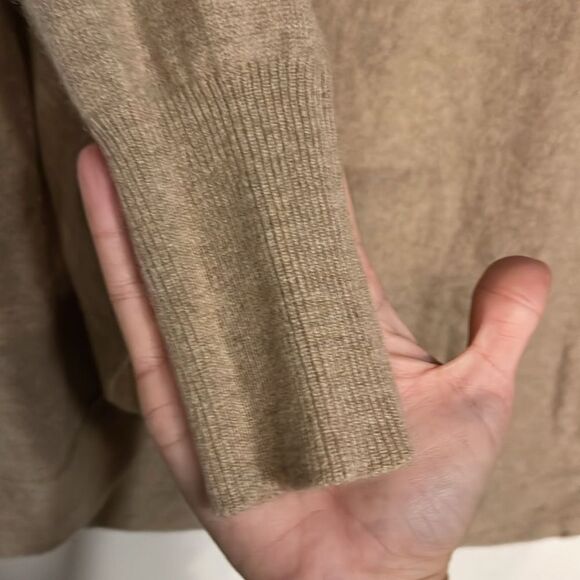 PLY Women’s 100% Cashmere Cardigan Sweater Oatmeal Small  Smoke Free Home. - Picture 4 of 6